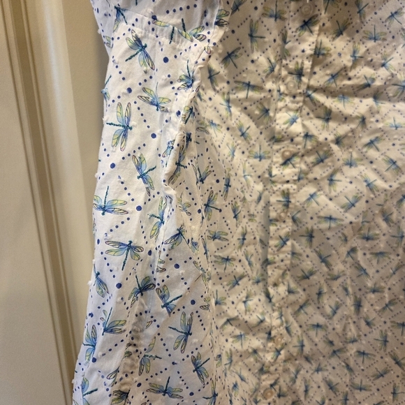 Talbots Dragon Fly Long Sleeve Button Shirt - Size Medium Petitie White Women - Picture 4 of 12